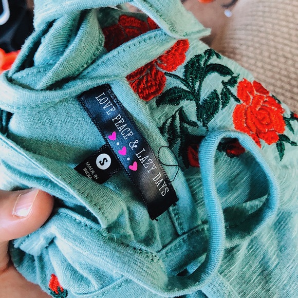 Seafoam Teal Green Strappy Tank Embroidered - Picture 5 of 5